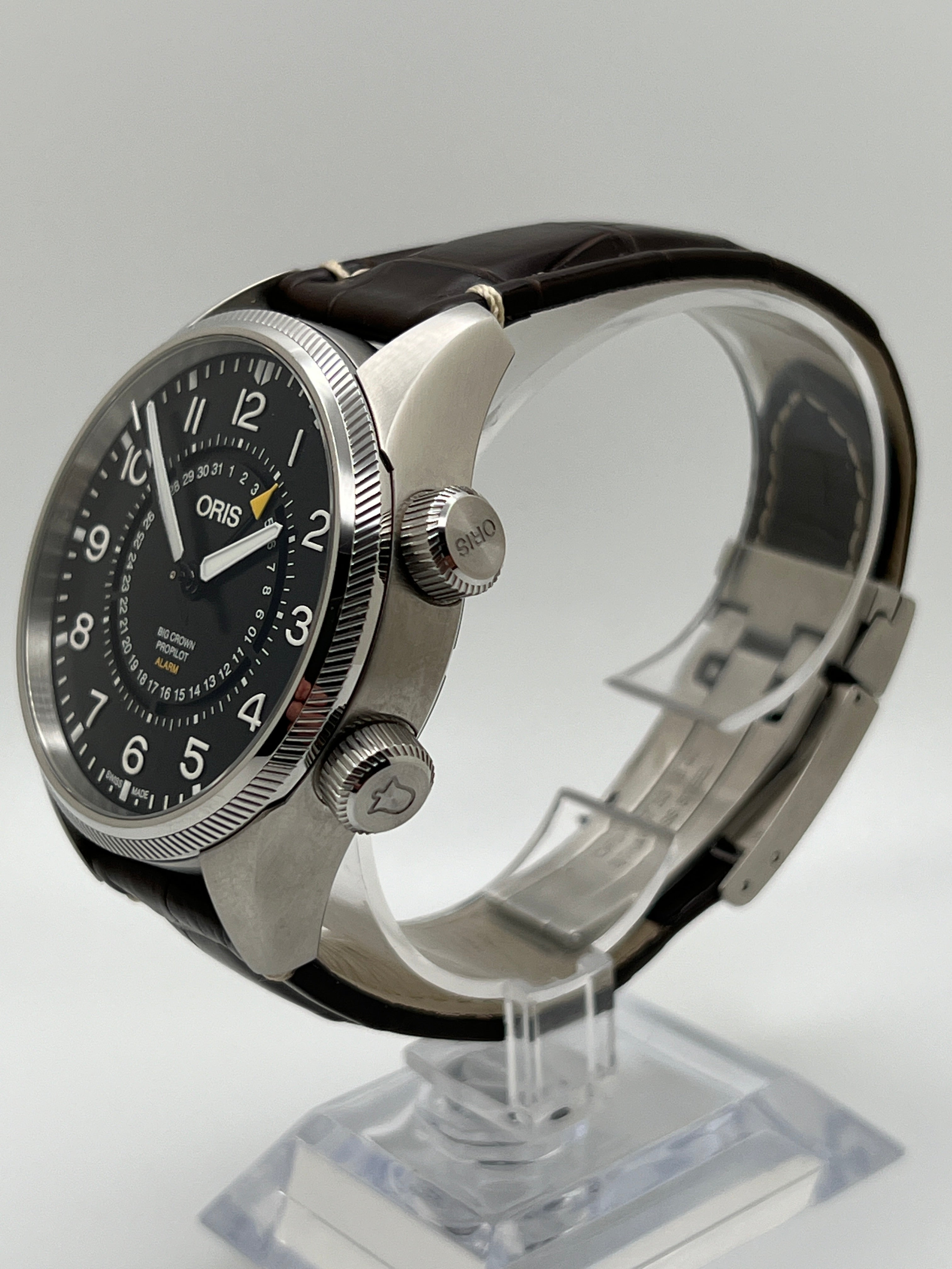 Oris Big Crown Propilot Alarm Ltd. Edition Crown Bezel